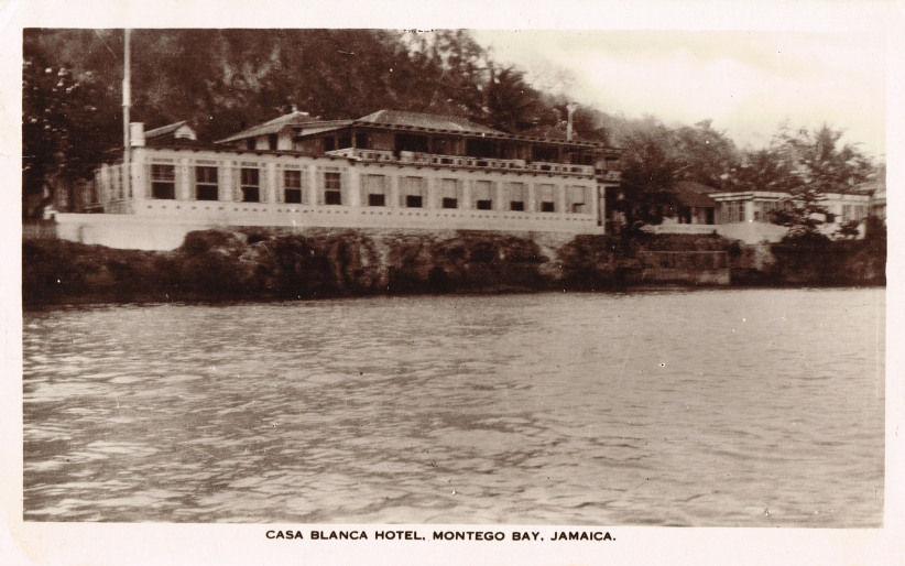 Casa Blanca from water